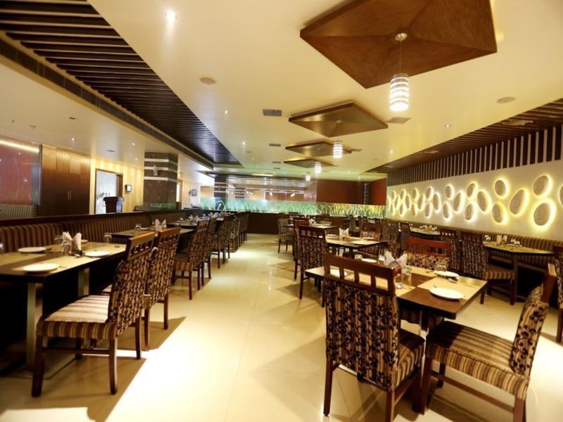 Hotel Sitara Grand L.B. Nagar Hyderabad Eksteriør billede